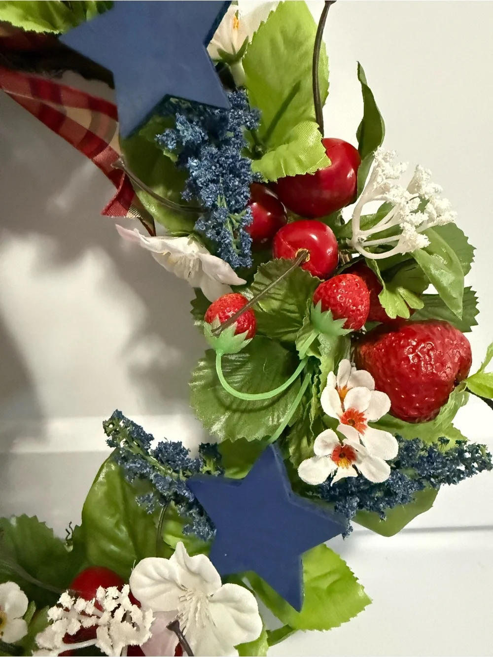 Avon Vintage Gift Collection Americana Patriotic Wreath 2002